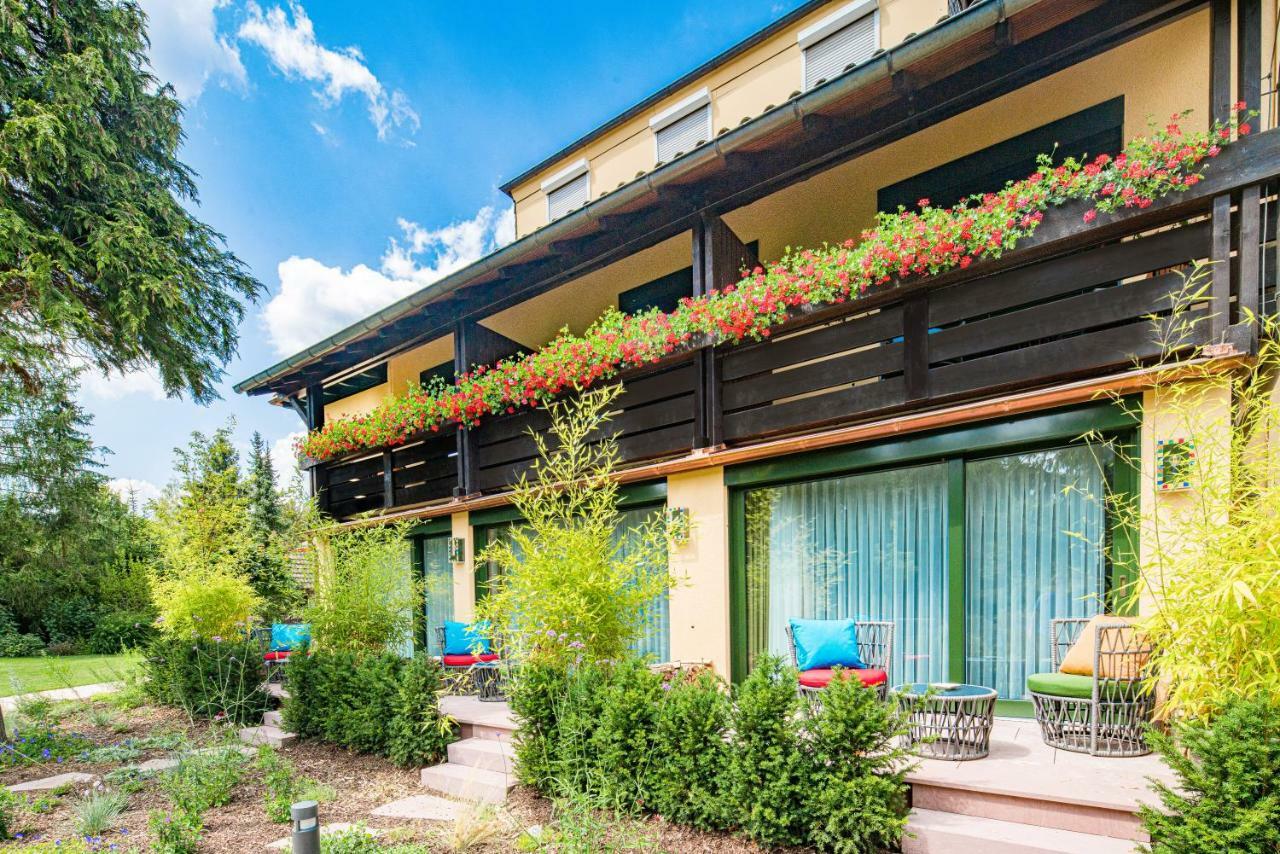 Boutique Hotel Bundschuh 3 Sterne Superior Lohr Exteriör bild